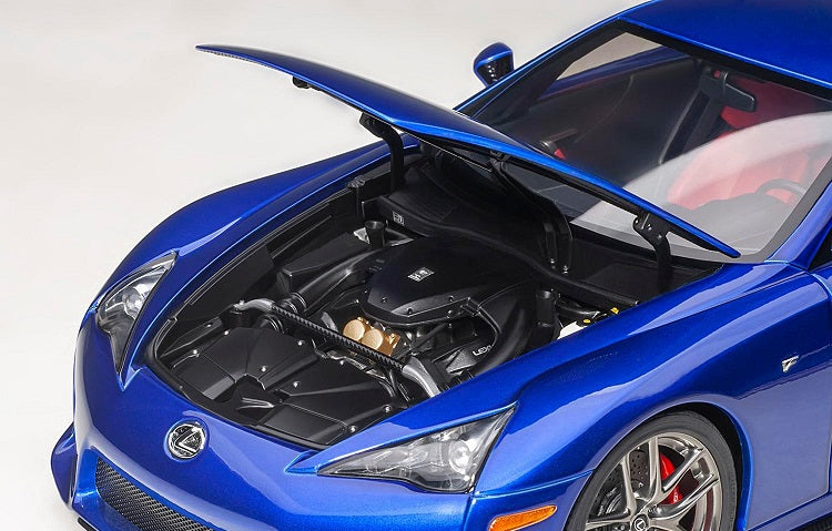Lexus LFA 1/18 Scale Diecast Model Car (Blue