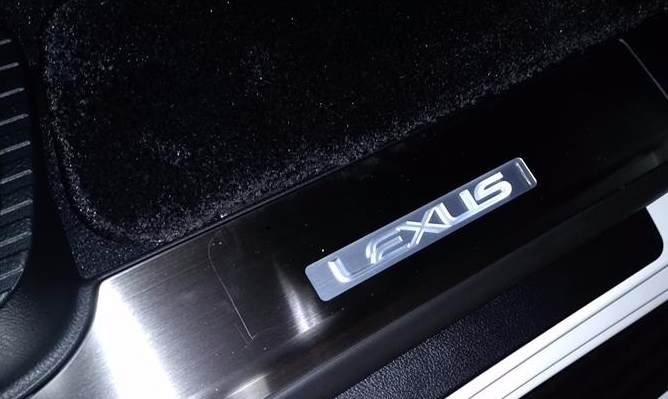 Genuine Lexus Japan 2016-2021 LX 570 Rear Illuminated Door Scuff