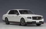 Toyota Century GRMN Sedan 1/18 Scale Diecast Model Car (White)