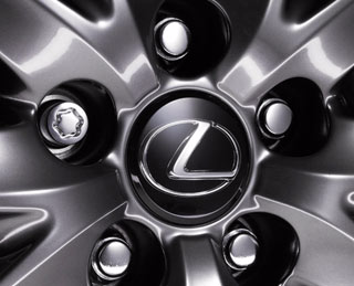 Genuine Lexus Japan 2013-2015 GS Premium Wheel Lock Set Genuine Lexus Japan 2013-2015 GS Premium Wheel Lock Set